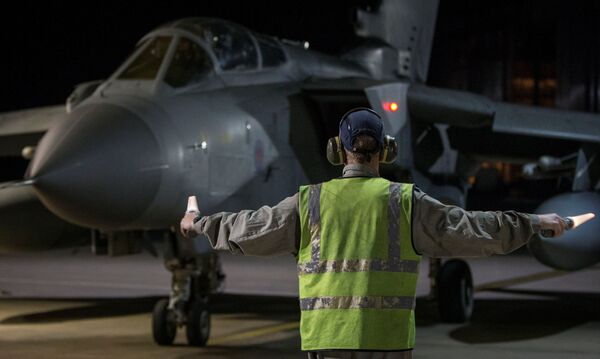 Um avião de combate Tornado da Força Aérea do Reino Unido aterra no Chipre depois de realizar um ataque aéreo contra Damasco - Sputnik Brasil