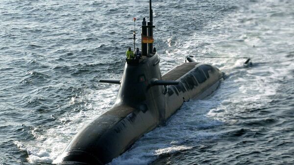 Submarino U31 da Marinha Alemã no mar Báltico, 7 de fevereiro de 2005 - Sputnik Brasil