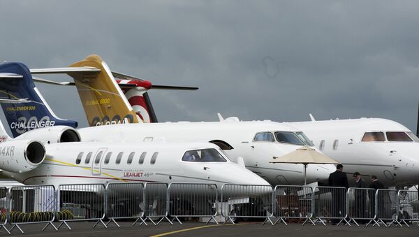 Jatos da Bombardier concorrem com modelos fabricados pela Embraer - Sputnik Brasil
