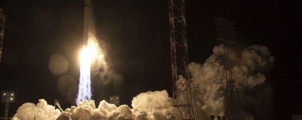 Lançamento do satélite Angosat-1 do cosmódromo de Baikonur, 26 de dezembro de 2017 Lançamento do satélite Angosat-1 do cosmódromo de Baikonur, 26 de dezembro de 2017 - Sputnik Brasil