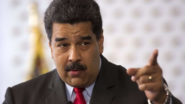 Nicolás Maduro anuncia congelamento de contas de várias empresas do Panamá - Sputnik Brasil