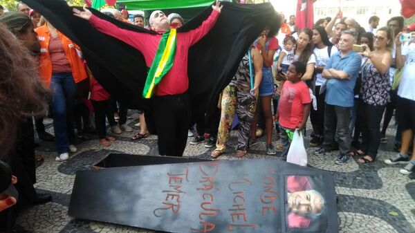 Não à privatização: ativistas realizam grande ato no Rio em defesa da Petrobras - Sputnik Brasil