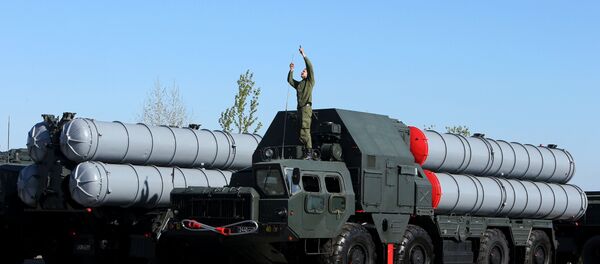 Sistema de mísseis S-300 Sistema de mísseis S-300 - Sputnik Brasil