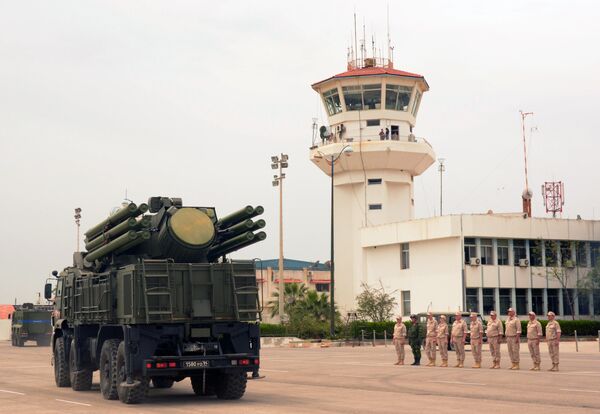 Defesa aérea russa repele ataque de drone na base de Hmeymim na Síria Defesa aérea russa repele ataque de drone na base de Hmeymim na Síria - Sputnik Brasil
