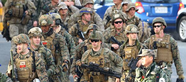 Marinha norte-americana durante exercícios conjuntos dos EUA e Coreia do Sul em Pohang - Sputnik Brasil