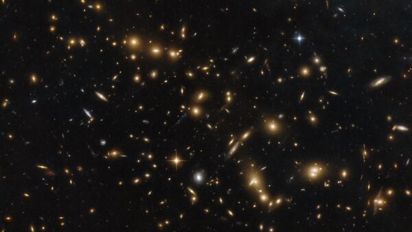 Agrupamento de galáxias RXC J0032.1+1808 - Sputnik Brasil