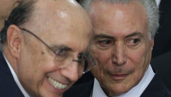 Henrique Meirelles e Michel Temer em evento em Brasília, maio de 2016. - Sputnik Brasil