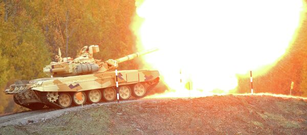 Tanque T-90 (foto de arquivo) - Sputnik Brasil