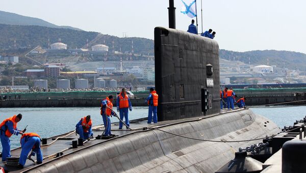 Submarino russo Novorossiysk da classe Varshavyanka - Sputnik Brasil