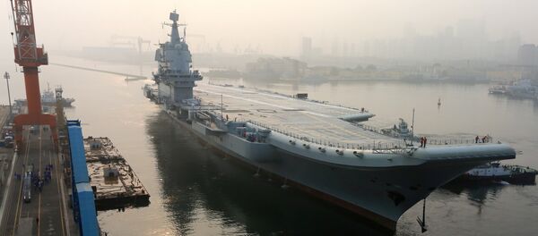 O primeiro porta-aviões fabricado na China - Sputnik Brasil