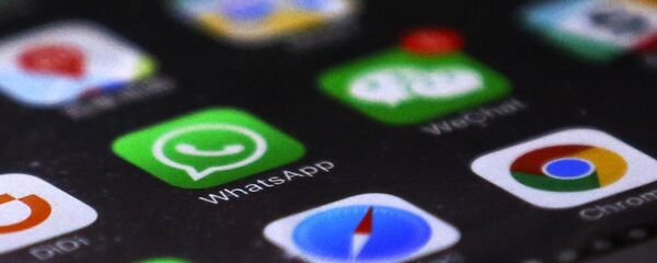 Logotipo do WhatsApp no meio dos de outros aplicativos - Sputnik Brasil