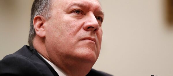 O Secretário de Estado dos EUA, Mike Pompeo, testemunhou em uma audiência do Comitê de Relações Exteriores da Câmara dos EUA em Washington, EUA - Sputnik Brasil