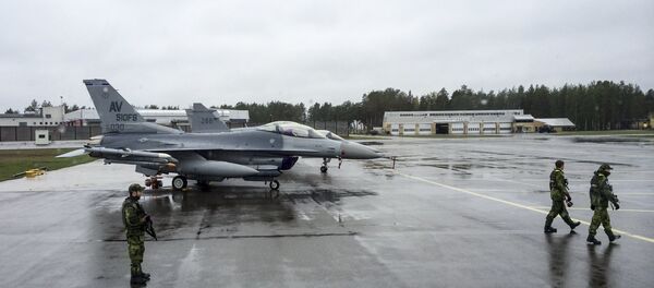 Caça F-16 norte-americano - Sputnik Brasil