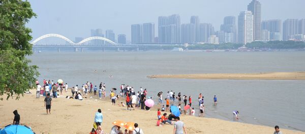 O rio Songhua, um dos rios mais extensos chineses O rio Songhua, um dos rios mais extensos chineses - Sputnik Brasil