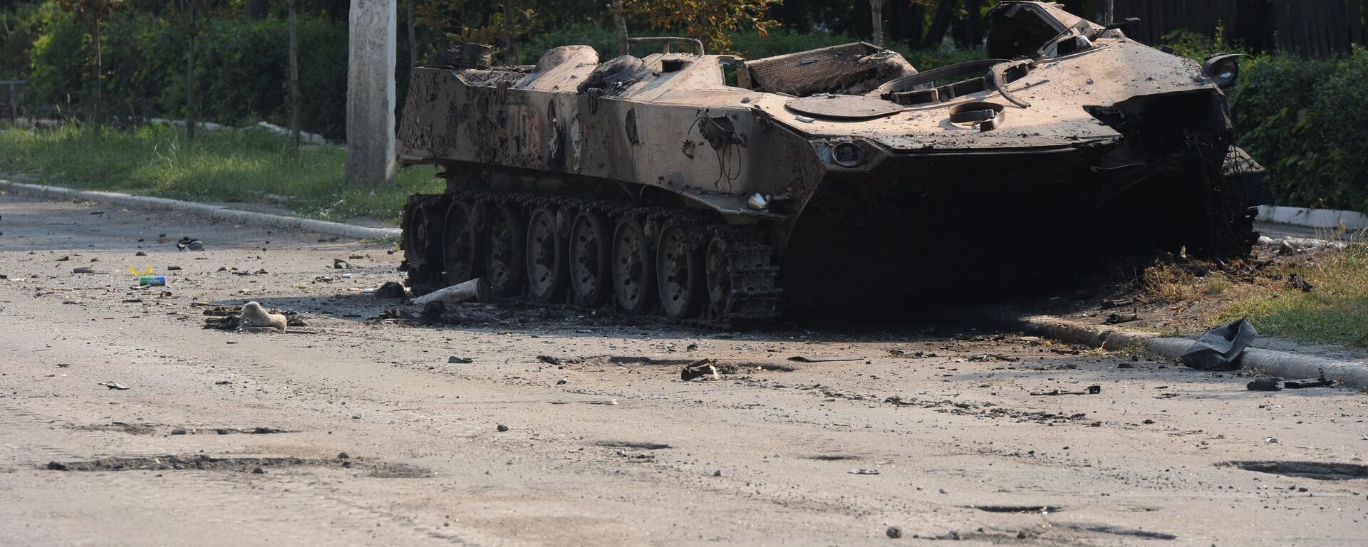 Veículo blindado de infantaria destruído que pertencia ao exército ucraniano - Sputnik Brasil, 1920, 14.11.2025