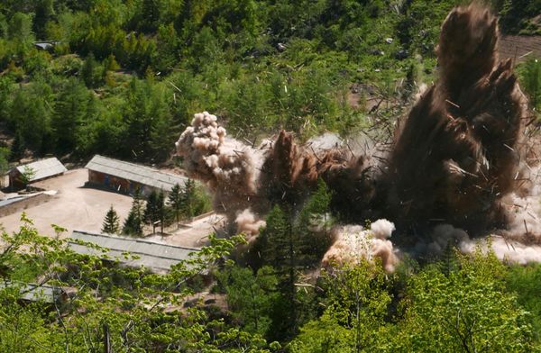 Terremoto de baixa intensidade na Coreia do Norte é herança de testes nucleares, diz Seul Terremoto de baixa intensidade na Coreia do Norte é herança de testes nucleares, diz Seul - Sputnik Brasil