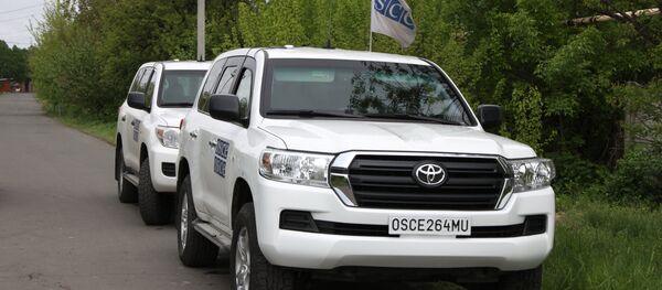 Automóveis da OSCE na região de Donetsk - Sputnik Brasil