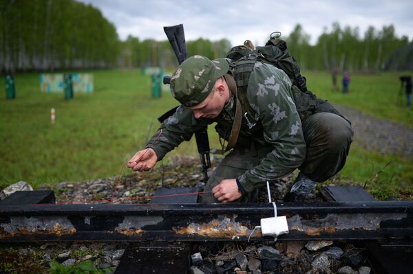 A competição contou com a participação das equipes da Armênia, Bielorrússia, Zimbábue, Cazaquistão, Uzbequistão, China e Rússia - Sputnik Brasil