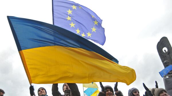 Participants of a rally held by supporters of Ukraine's EU integration. File photo - Sputnik Brasil