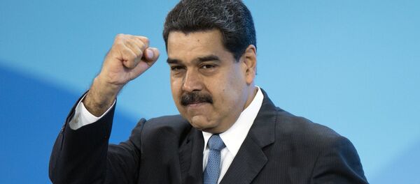 Presidente da Venezuela, Nicolás Maduro, na sessão plenária do primeiro Fórum Internacional sobre Eficiência Energética e Desenvolvimento de Energia Russian Energy Week Presidente da Venezuela, Nicolás Maduro, na sessão plenária do primeiro Fórum Internacional sobre Eficiência Energética e Desenvolvimento de Energia Russian Energy Week - Sputnik Brasil