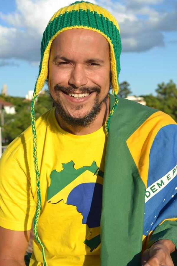 Frank Fernandes, filho de Clovis Fernandes - Sputnik Brasil