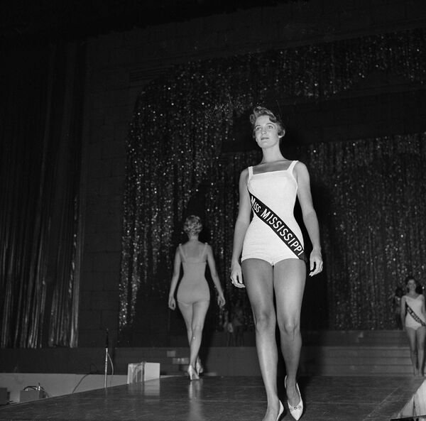 Participantes do concurso Miss América em 1959 - Sputnik Brasil