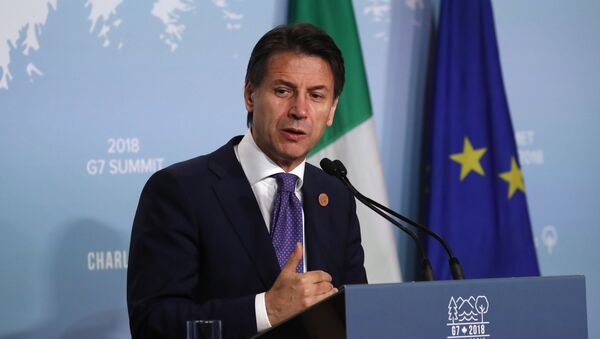 Giuseppe Conte, primeiro-ministro da Itália - Sputnik Brasil