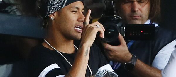 Neymar no estádio parisiense Parc des Princes, agosto de 2017 - Sputnik Brasil