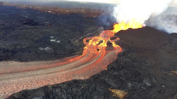 Cientistas estão próximos a revelar o mistério das erupções vulcânicas - Sputnik Brasil