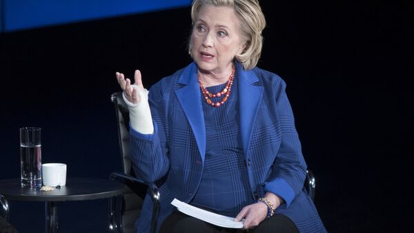 Hillary Clinton speaks during the ninth annual Women in the World Summit, Friday, April 13, 2018, in New York - Sputnik Brasil