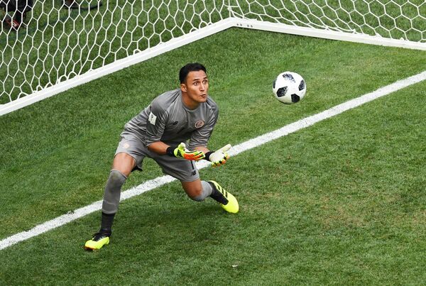Goleiro costa-riquenho, Keylor Navas, durante a partida contra o Brasil, em 22 de junho de 2018, no estádio São Petersburgo - Sputnik Brasil