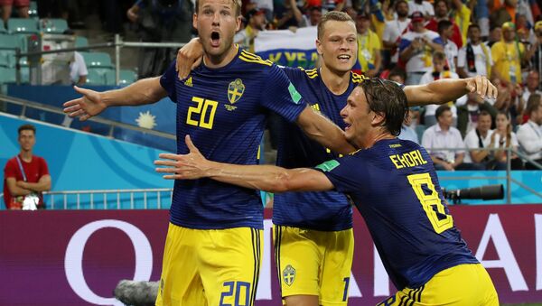Alemanha x Suécia - Ola Toivonen comemora o gol da Suécia, que abriu o placar - Sputnik Brasil