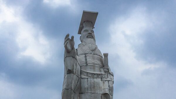 Estátua de Qin Shi Huang - Sputnik Brasil