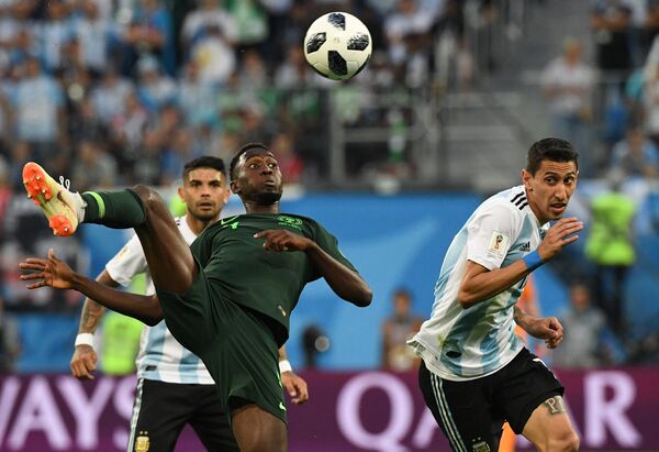 Nigéria e Argentina fizeram um jogo emocionante em São Petersburgo nesta terça-feira - Sputnik Brasil