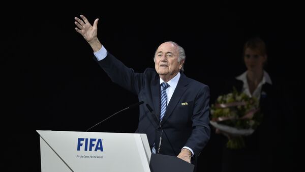 Joseph Blatter conquista seu quinto mandato como presidente da Fifa - Sputnik Brasil