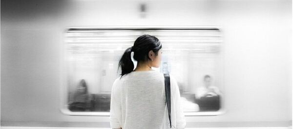 Assédio sexual em transportes públicos - Sputnik Brasil