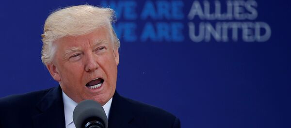 U.S. President Donald Trump delivers remarks at the start of the NATO summit at their new headquarters in Brussels, Belgium - Sputnik Brasil