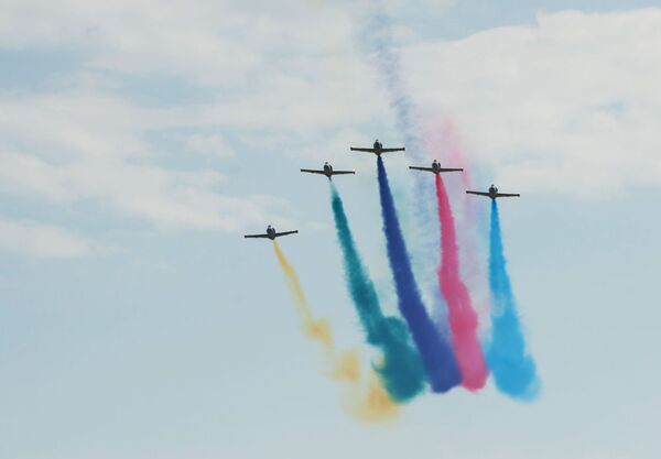 Equipe de acrobacia aérea Rus' - Sputnik Brasil