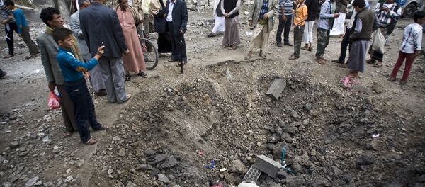 Após o ataque aéreo à cidade de Sanaa, Iêmen, em 27 de maio de 2015 - Sputnik Brasil