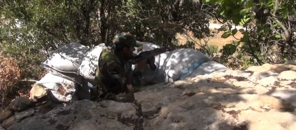 Exército sírio repele ataque dos terroristas Exército sírio repele ataque dos terroristas - Sputnik Brasil