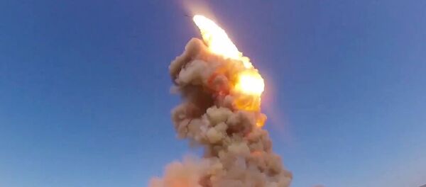 Testes do novo míssil de intercepção do sistema russo de defesa antimíssil Testes do novo míssil de intercepção do sistema russo de defesa antimíssil - Sputnik Brasil