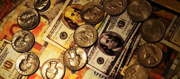 Dólares norte-americanos - Sputnik Brasil