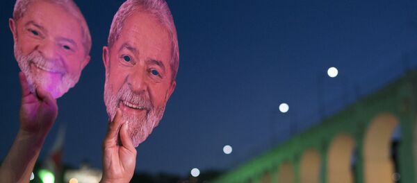 Show pela liberdade de Lula na Lapa, Rio de Janeiro. - Sputnik Brasil