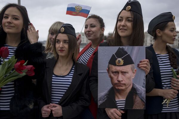 Mikhail Mordasov Crimeia – Um Ano Após a Reunificação com a Rússia - Sputnik Brasil