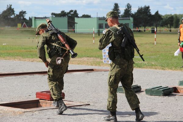 Soldado mata 3 militares em quartel de Voronezh, Rússia - Sputnik Brasil