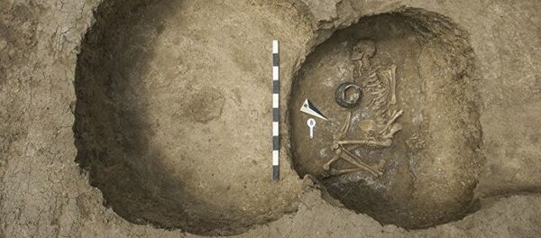 Sepultura antiga encontrada na região de Rostov, Rússia - Sputnik Brasil