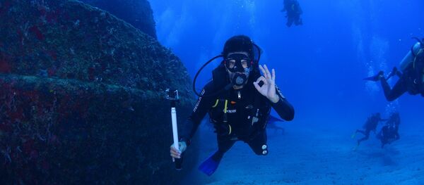 Mergulhador no fundo marítimo (imagem referencial) - Sputnik Brasil
