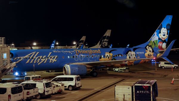 Aviões da empresa aérea Air Alaska estacionados no aeroporto de Seattle - Sputnik Brasil