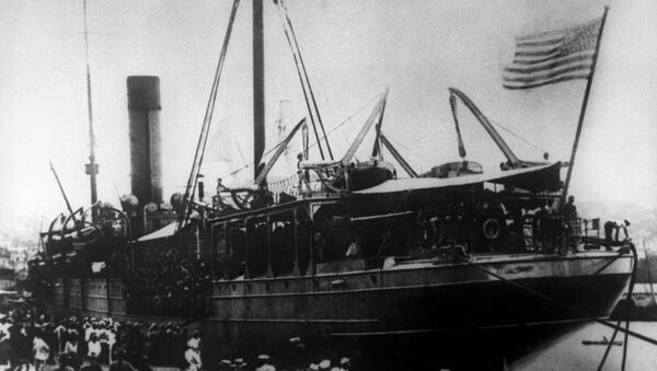 Intervenção estrangeira na Rússia entre 1917 e 1922. As tropas americanas desembarcando em Vladivostok em 16 de agosto de 1918. - Sputnik Brasil