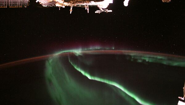 Aurora boreal fotografada do espaço pelo astronata da NASA, Alexander Gerst - Sputnik Brasil